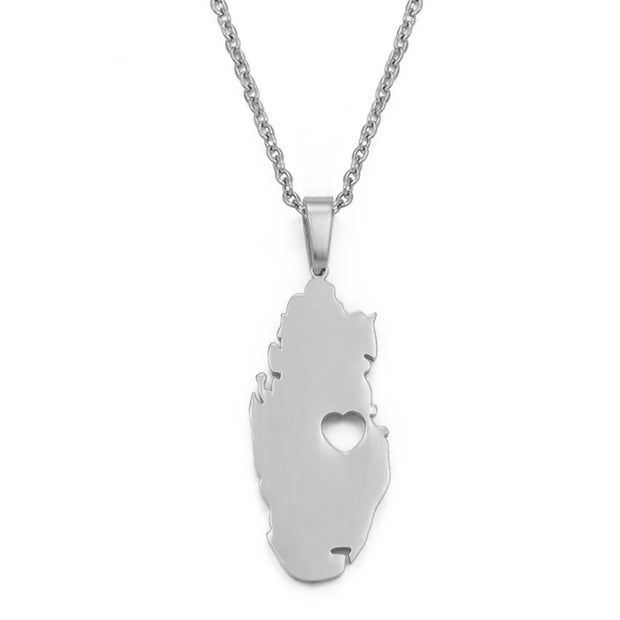 Qatar Map Heart Necklace Chain Pendant